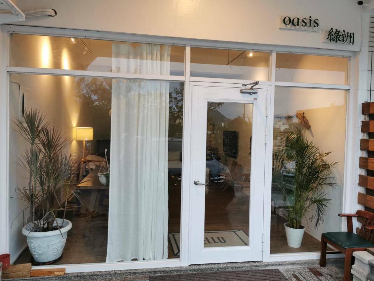 Oasis Inn Heng-ch'un Екстериор снимка