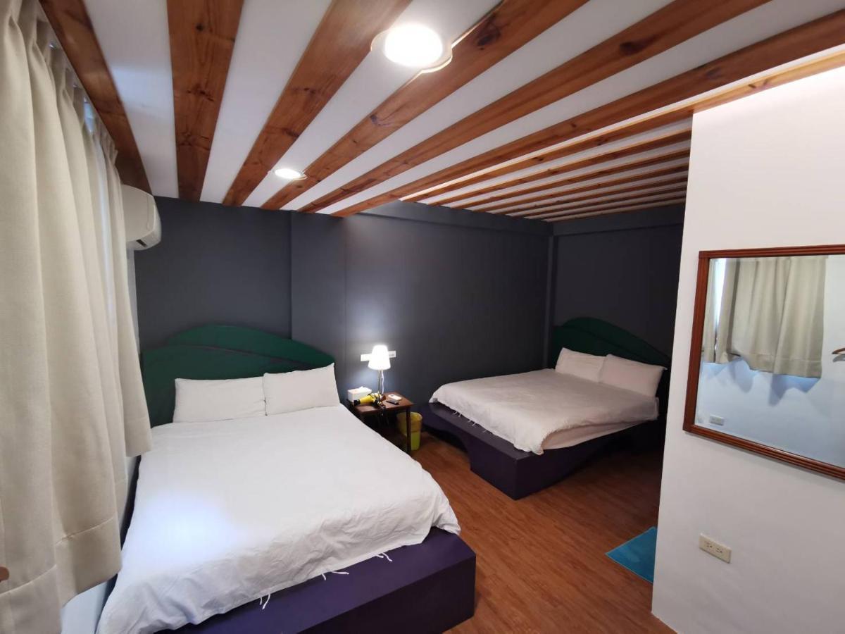 Oasis Inn Heng-ch'un Екстериор снимка