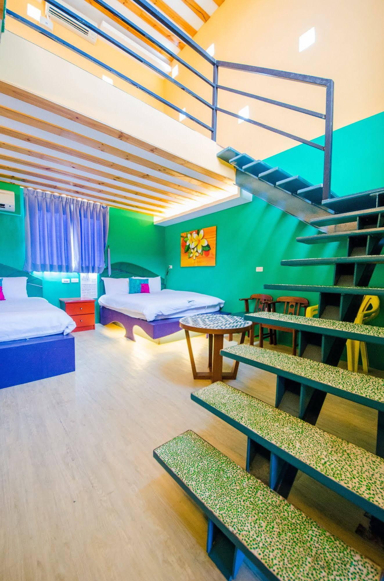 Oasis Inn Heng-ch'un Екстериор снимка