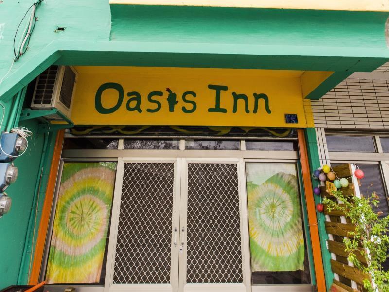 Oasis Inn Heng-ch'un Екстериор снимка